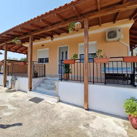 Sunny Day Riviera Holiday home *